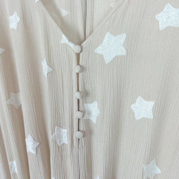 Storia Embroidered Star Ruffle Batwing Sleeve Romper Size Small S EUC T2651 - Picture 10 of 16